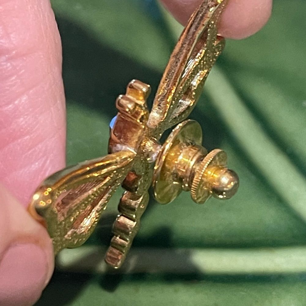 Vintage Gold Dragonfly Brooch Pin with Rhinestone - Picture 3 of 4